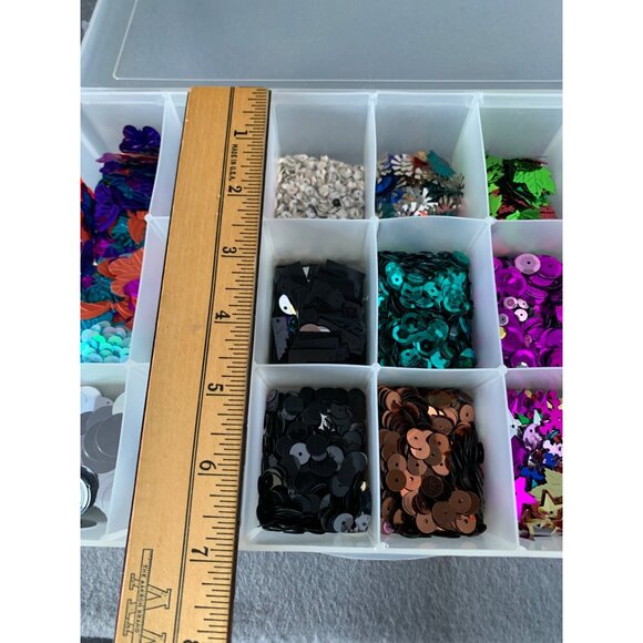 Assorted Sequins & Shapes Craft Box Jewelry Crafts - Picture 8 of 11